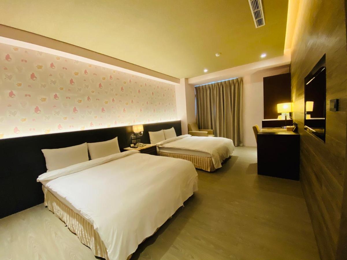 Dlinn Hotel Тайджун Екстериор снимка