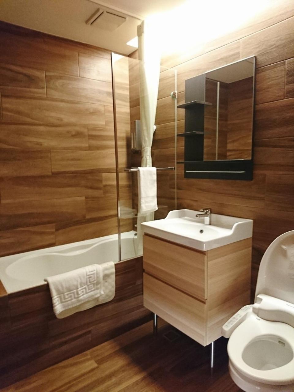 Dlinn Hotel Тайджун Екстериор снимка